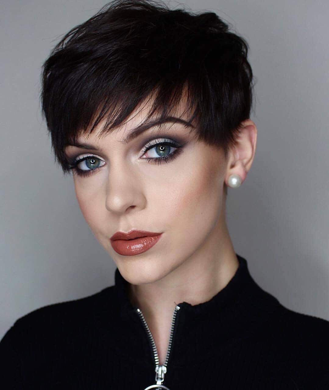 Messy Pixie Haircuts To Refresh Your Face Women Short Hairstyles 2021 