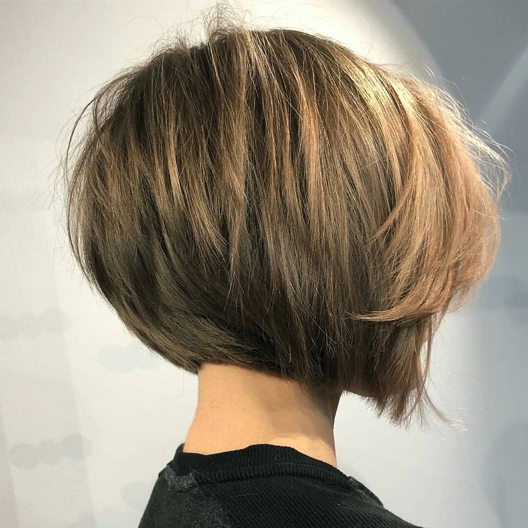 Simple Short Straight Bob Haircut Women Short Hairstyle