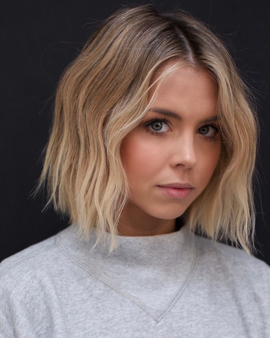 10 Easy Wavy Bob Hairstyles with Balayage - 2020 Female ...