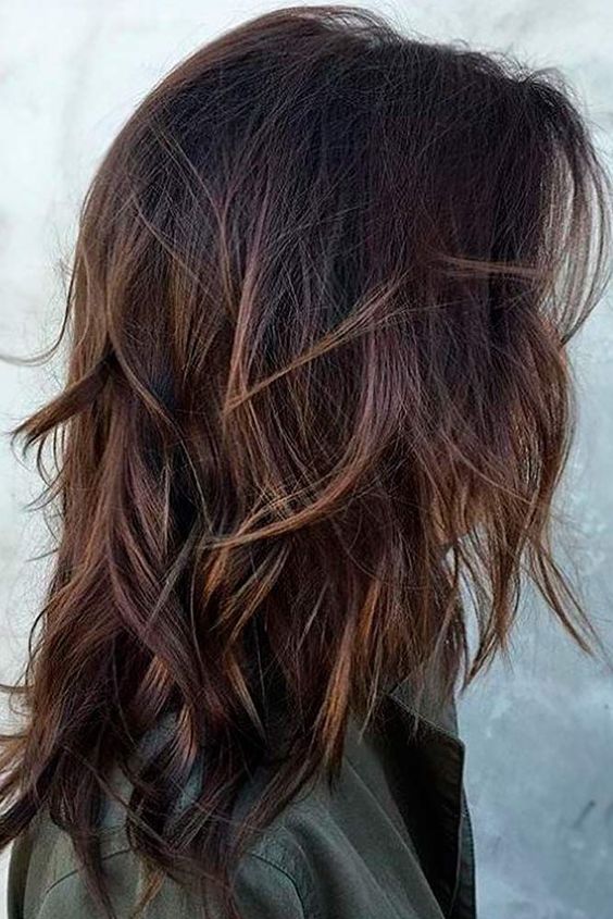 10 Modern Medium Length Layered Hairstyles Gallery Haircuts 2020