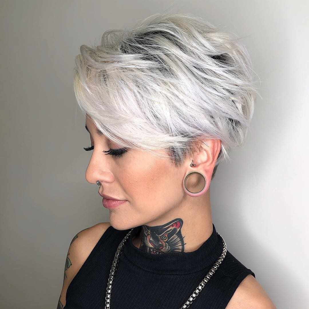 10 Colorful Stylish Easy Pixie Haircut Ideas Short Pixie