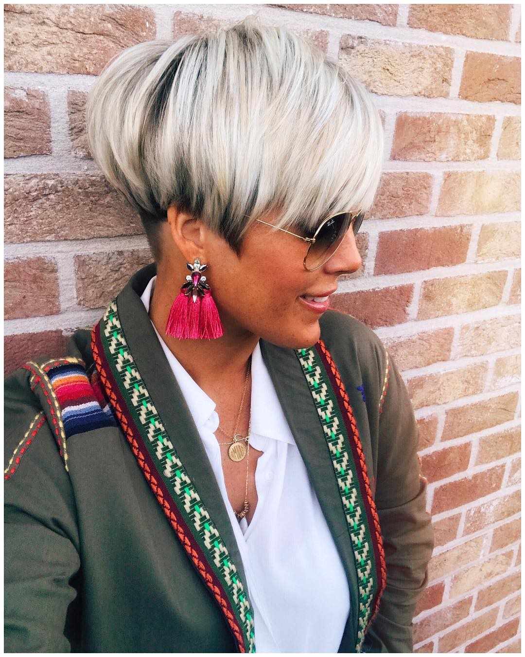 10 Colorful & Stylish Easy Pixie Haircut Ideas - Short ...