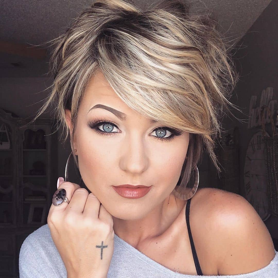 straight short hair hairstyles haircut pixie trendy female credit