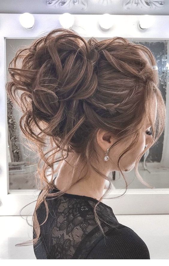 10 Wedding Updo Hairstyles For Women Elegant Wedding Hairstyles 2021 8047