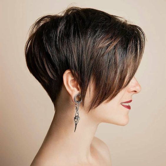 10 Stylish Pixie Haircuts For Women New Short Pixie Hairstyle 2020 2021 3611