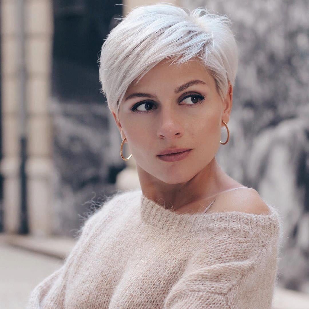 pixie cut short hairstyle hair blonde cuts credit fringe trendy side cropped