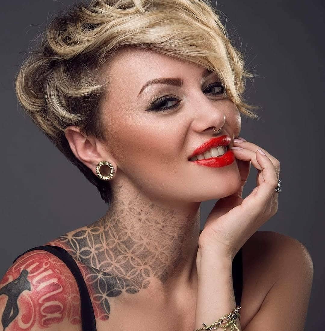 10 Trendy Short Pixie Haircuts Pixie Hairstyle For Women Short Hair 2021 