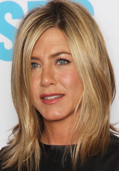 Jennifer Aniston Medium Hairstyles 2012 Popular Haircuts