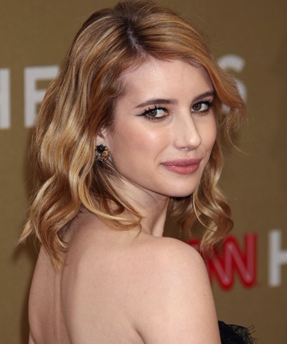 Emma Roberts' Medium Wavy Hairstyles 2012