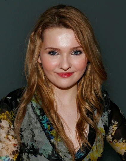 Abigail Breslin Hairstyles