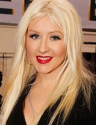 Christina Aguilera Straight Long Hairstyles for Blonde Hair
