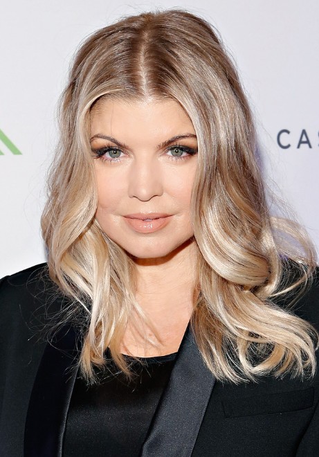 Fergie Medium Hairstyle for Trendy Color - PoPular Haircuts