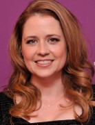 Jenna Fischer Curly Hairstyles/Getty Images
