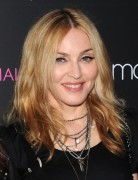 Madonna Blonde, Shoulder-Length Hairstyles for Fine Hair