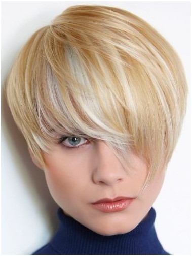 Razor-Cut Layers, Short Blonde Hair