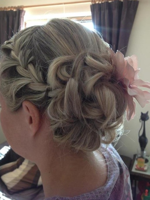 French Bun Hair Up-dos for Medium Hair