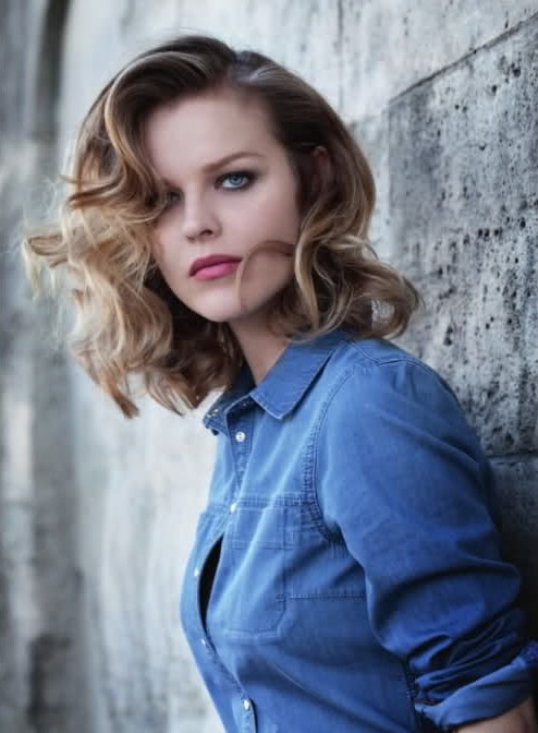 Mid-Length Curly Hairstyles, Eva Herzigova Hair