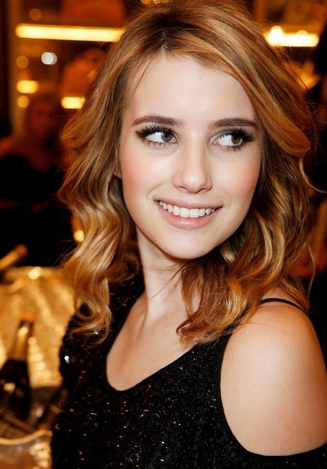 Emma Roberts Hair, Blonde Wavy