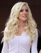 Heidi Montag' Hairstyles – Blonde Long Wavy Hair