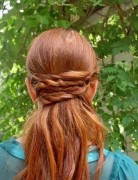 A.J. Cook Hairstyles - PoP Haircuts