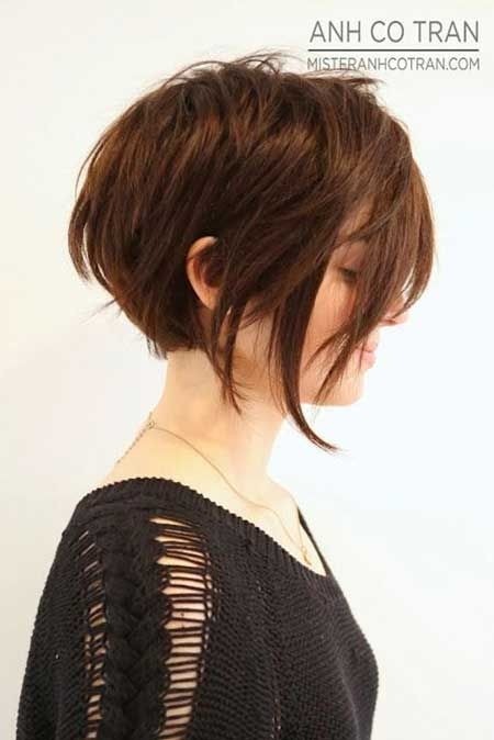 Cutest Short Hairstyle for Women and Girls