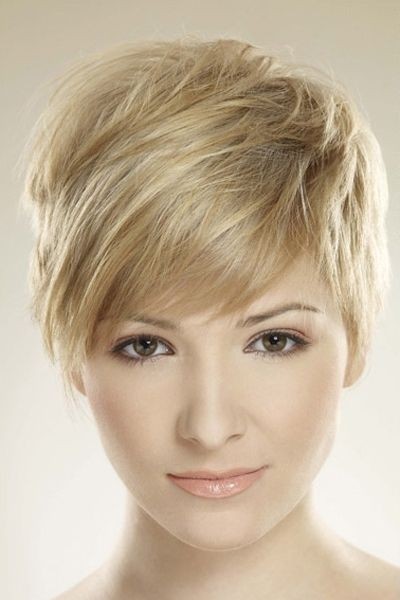Long Pixie Hairstyles for Side Bangs