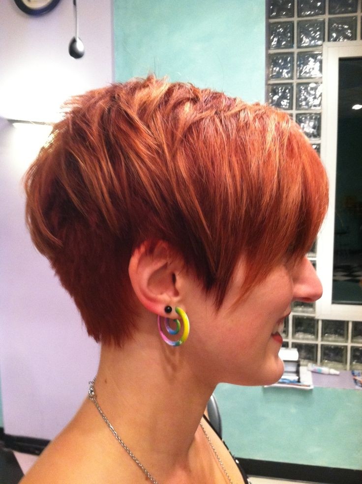 Layered Red Hair: Pretty Short Haircuts for Women 