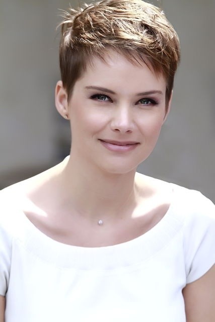 Short Layered Haircuts For Girls