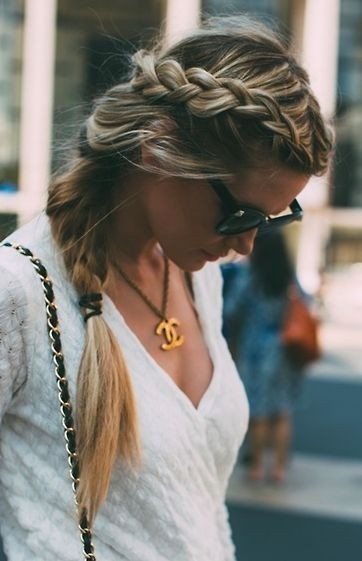 Perfect Side Braid: Long Hairstyles for Fall and Winter