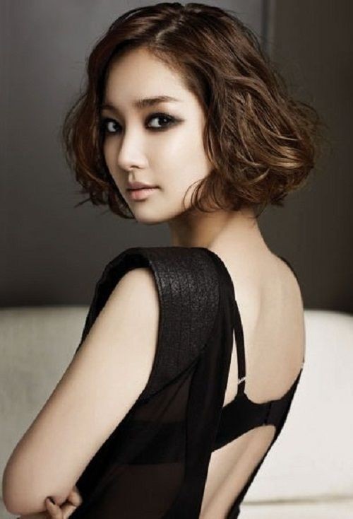 Short Wavy Asian Hairstyles