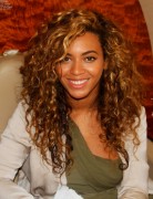 Beyonce Knowles Curly Long Hairstyle