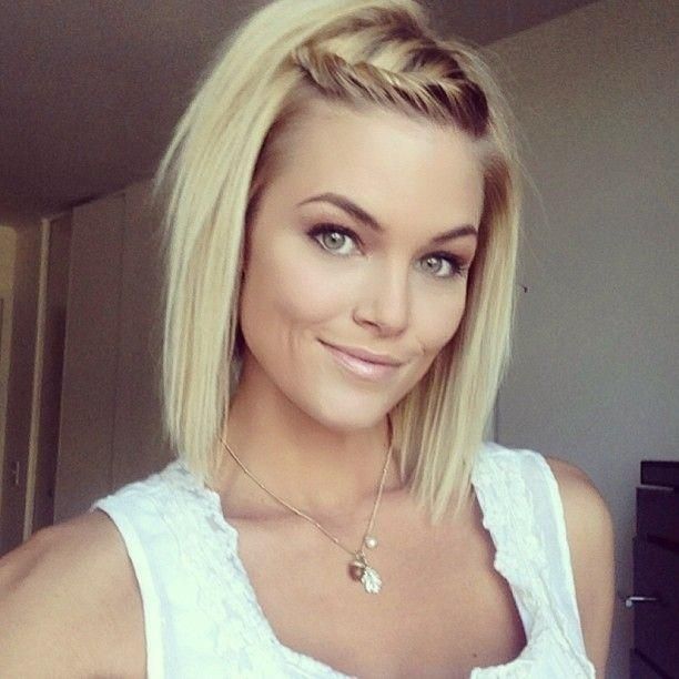 Straight Shoulder Length Hairstyles with Braid Bangs