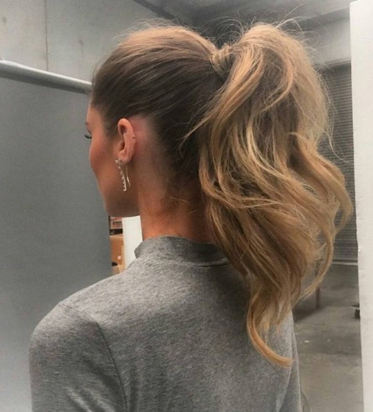 Amazing Ponytail - Quick and Easy Hairstyles for School
