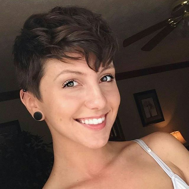 21 Incredibly Trendy Pixie Cut Ideas: Easy Short 