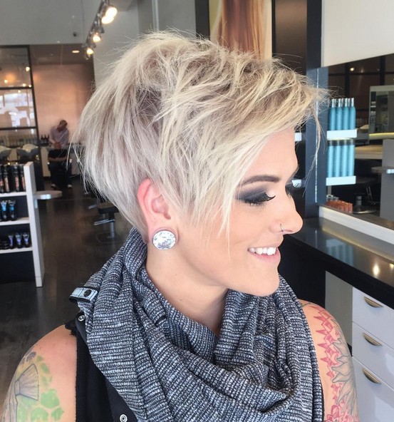 Cutest platinum pixie! Pretty Short Hair Styles for Summer