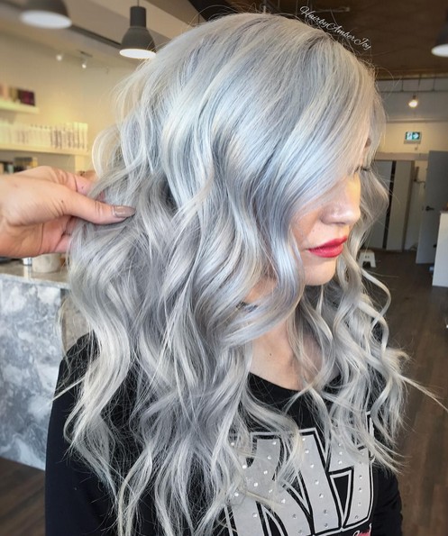 Silver Wavy Hairstyles with Long Hair - Women Hair Styles