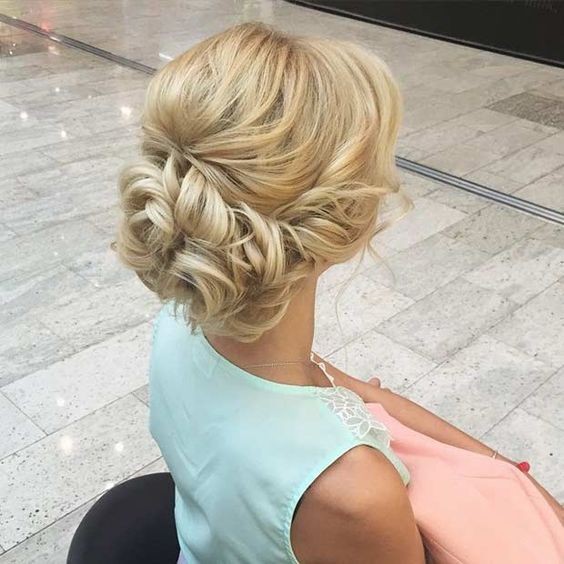 Beautiful Updos for Prom 2016 -2017