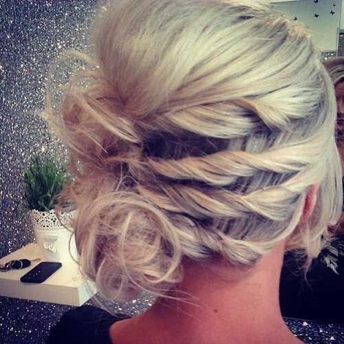 Pretty Prom Updo Hairstyle Ideas for Short Hair 