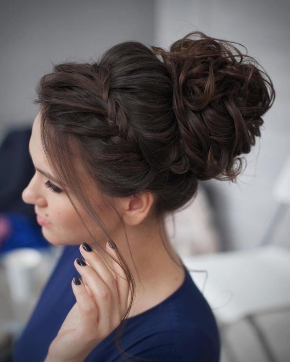 best-updo-hairstyles-for-long-hair-in-2017-prom-wedding-updos