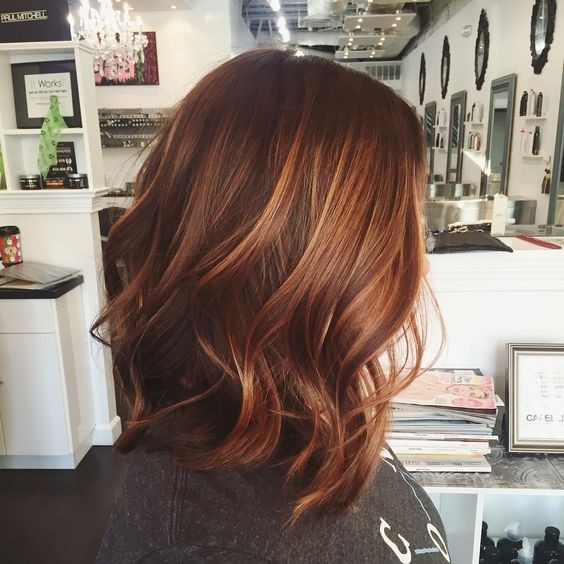 Wavy, Shoulder Length Hair Cut - Ombre, Balayage Medium Hairstyles for Women