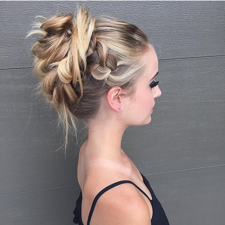 Elegant Hairstyles for Prom - Best Prom Hair Styles