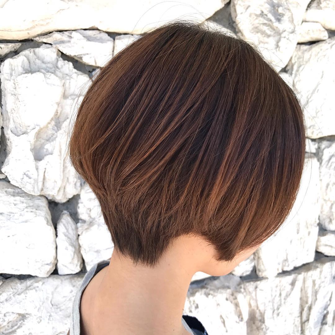 Trendy Bobs For Thick Hair