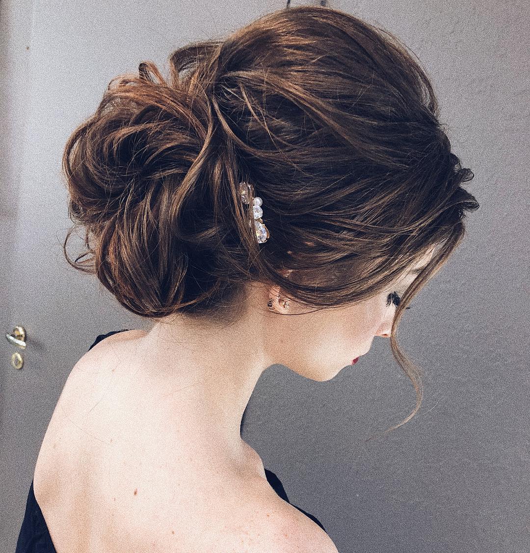 10 Gorgeous Prom Updos For Long Hair Prom Updo Hairstyles 2020 10 Gorgeous Prom Updos For Long Hair Prom Updo Hairstyles 2020