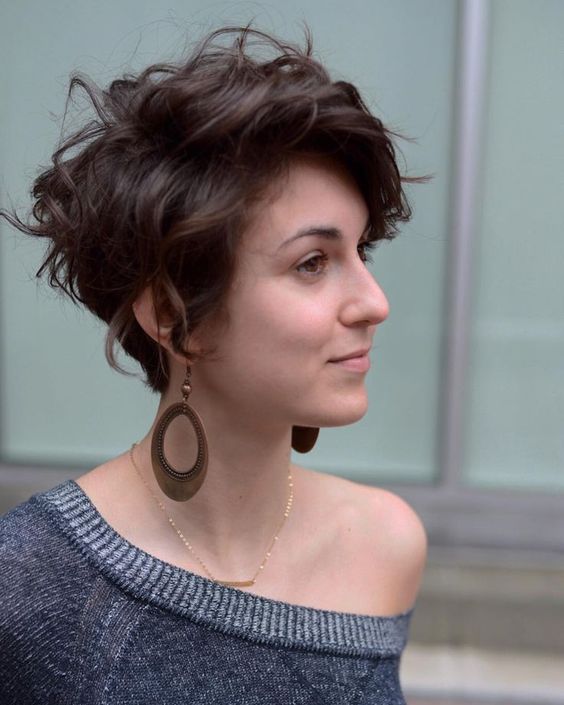 10 Messy Short Hairstyles for 2021 - Carefree & Casual Trends