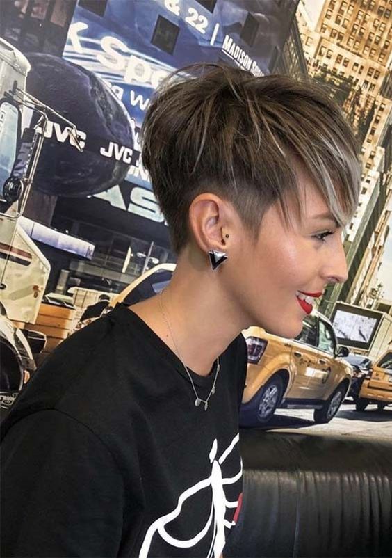 Stylish Easy Pixie Haircut for Women - Cute Short Hairstyle Ideas