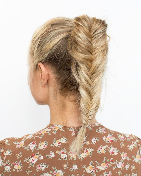10 Cute Easy Ponytail Hairstyles for Women