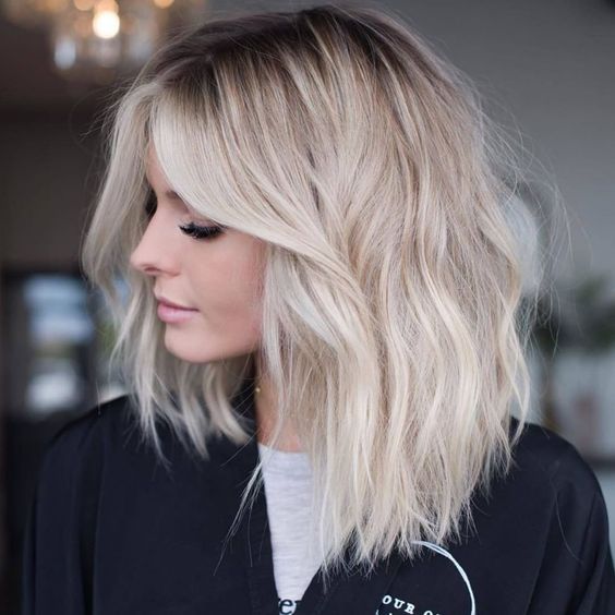 10 Trendy Everyday Shoulder Length Hairstyles - PoP Haircuts