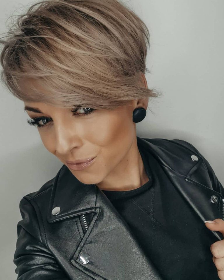 10 Easy Pixie Haircuts For Women Straight Hairstyles For Short Hair 2021 