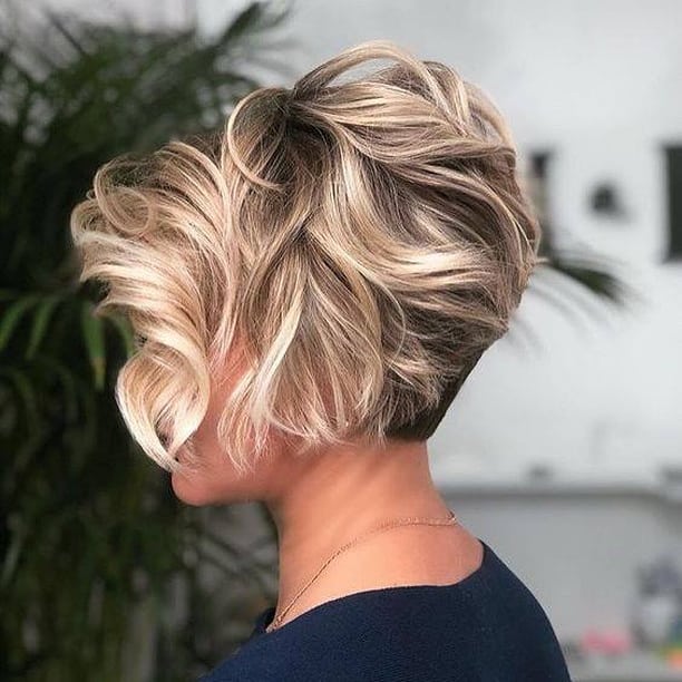 Short Haircut Style for Ladies - Women Short Hairstyles and Haircuts in 2021