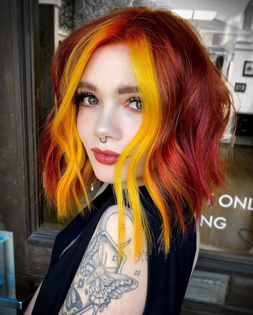 10 Shoulder Length Haircuts And Color Fancy Triple Colors Pop Haircuts 